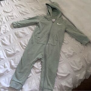 Nike Zip Up Onesie Size 18 Months